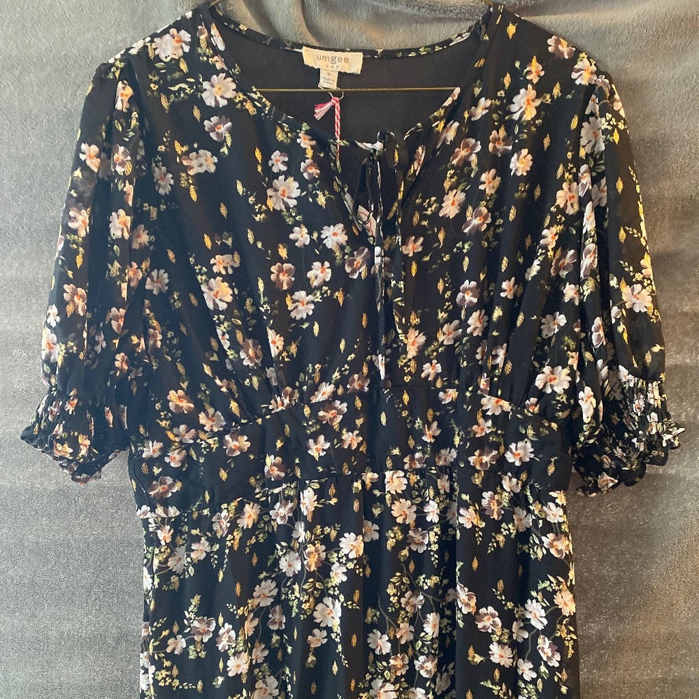 V Neck Midi Floral Black Dress Size Medium umgee